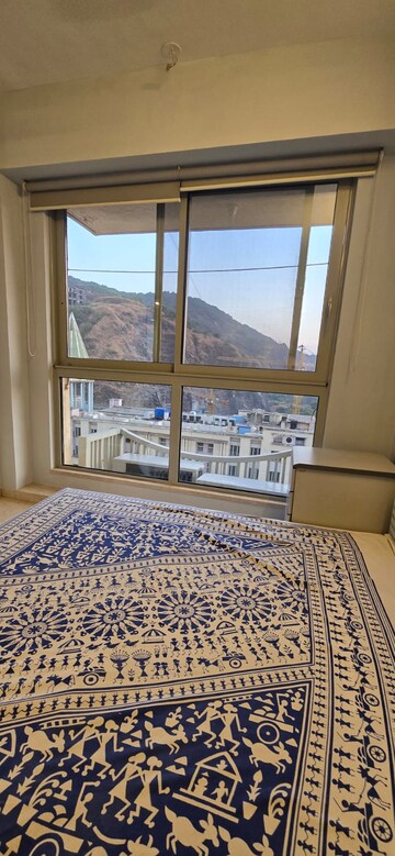 Bedroom in 1 BHK Apartment at Hiranandani Zen, Powai – for Rent