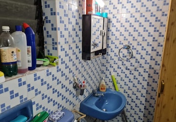 Bathroom in 1 BHK Apartment at Mapusa – for Rent