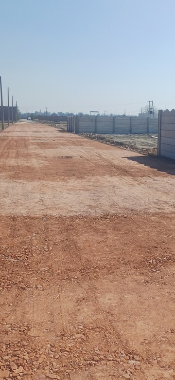  Plot For Sale in Jewar