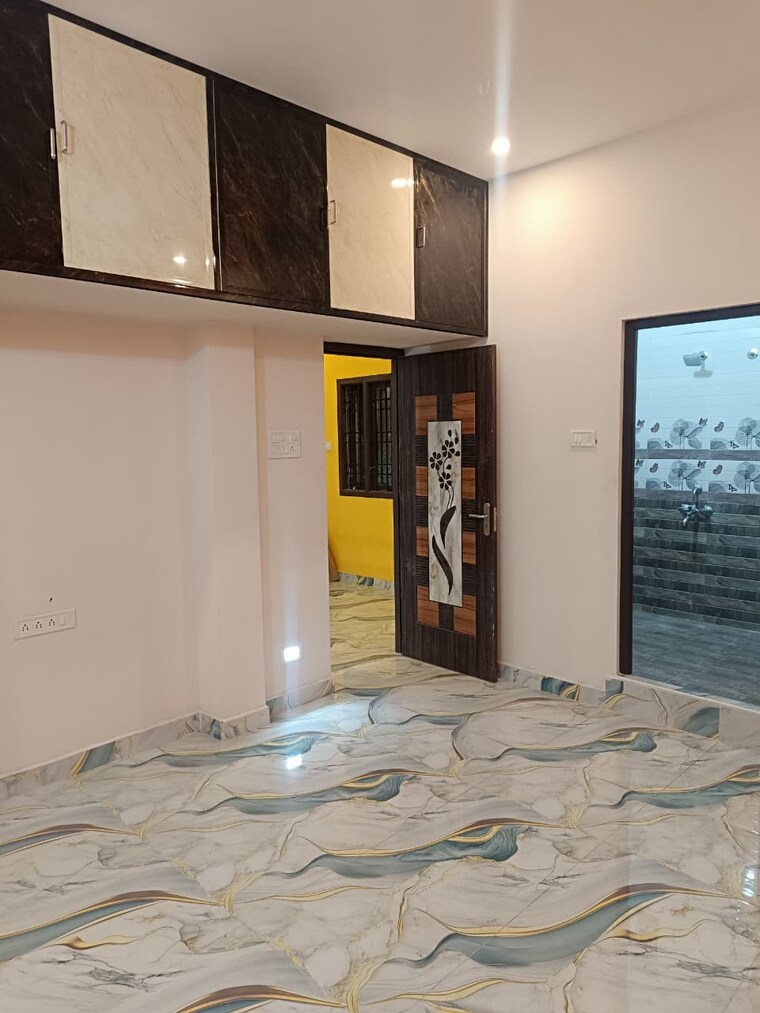 Room, tambaram west 3 Bedroom 1500 Sq.Ft. Independent House In Tambaram West Chennai 9333837
