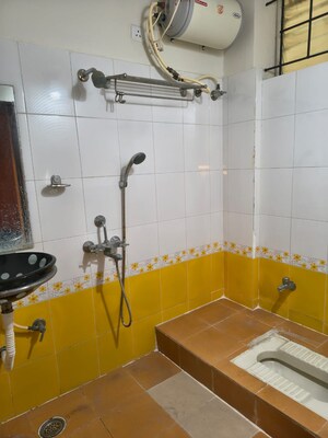 Team Area in 3 BHK Apartment at Mahaveer Rich, Jalahalli West – for Sale