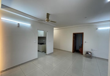 Room in 3 BHK Apartment at Prestige Elysian, Bannerghatta Road – for Rent