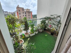 Balcony in 4 BHK Builder Floor at Unitech South City 1, South City 1 – for Sale