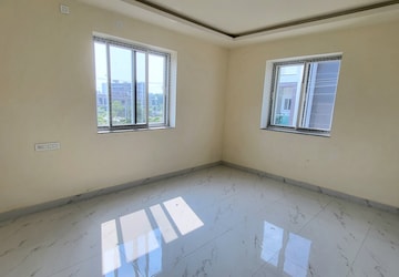Room in 3 BHK Villa at Kowkoor – for Sale