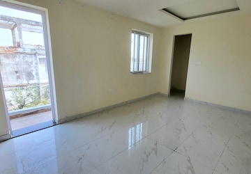 Room in 3 BHK Villa at Kowkoor – for Sale