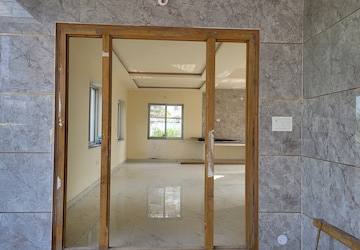 Furnished Amenities in 3 BHK Villa at Kowkoor – for Sale