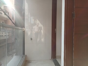 Bathroom in 3 BHK Builder Floor at Mahavir Enclave 1 – for Sale