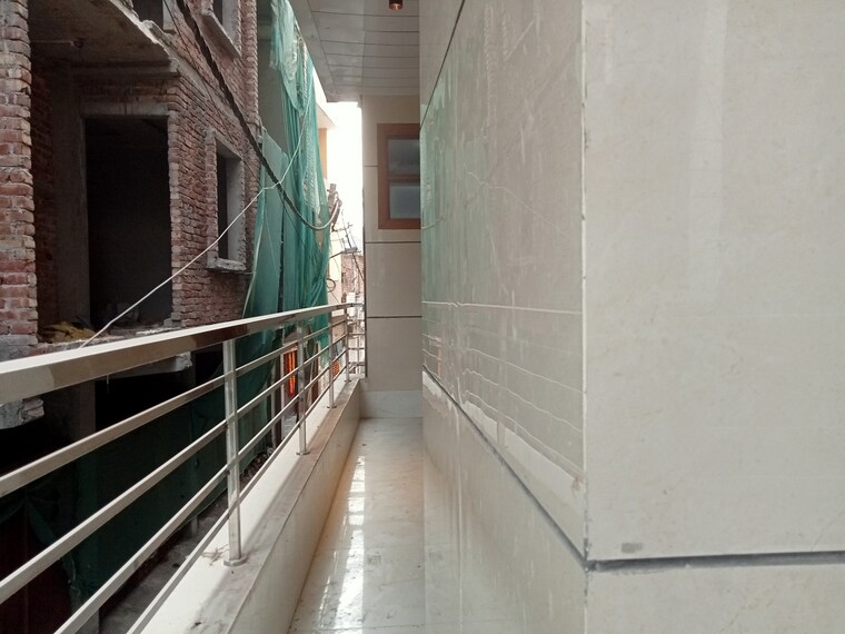 Balcony, mahavir enclave 1 3 Bedroom 900 Sq.Ft. Builder Floor In Mahavir Enclave 1 Delhi 9333937