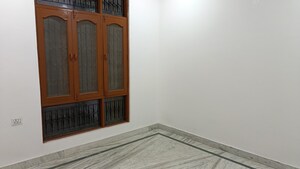 Room in 3 BHK Builder Floor at Vaishali Sector 5 – for Sale