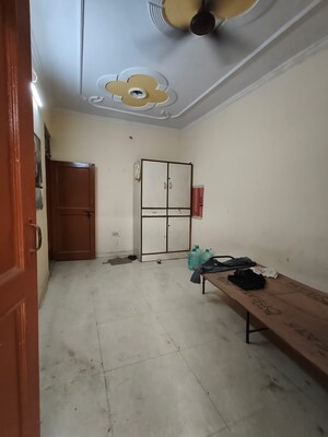 1 RK Builder Floor For Rent in Vaishali Sector 3