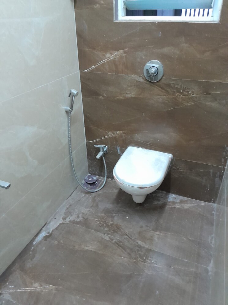 Bathroom, borivali east 2 Bedroom 618 Sq.Ft. Apartment In Borivali East Mumbai 9334344