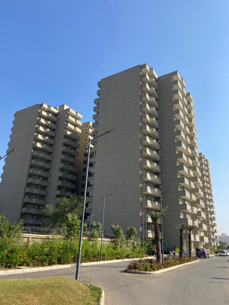 Exterior View, shree-vardhman-green-court 1 Bedroom 432 Sq.Ft. Apartment In Sector 90 Gurgaon 9334303