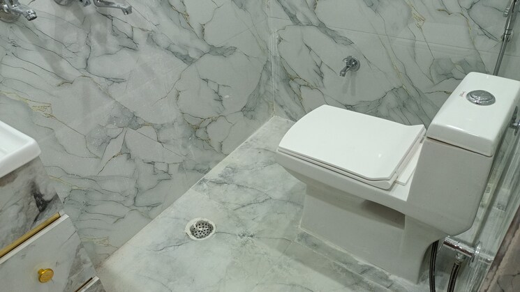 Attached Bathroom, vaishali sector 5 1 Bedroom 580 Sq.Ft. Builder Floor In Vaishali Sector 5 Ghaziabad 9334361