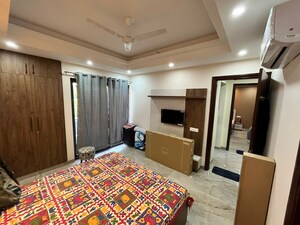 Bedroom in 3.5 BHK Builder Floor at Emaar MGF Emerald Hills, Sector 65 – for Sale