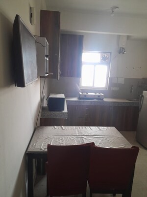 Kitchen in 2.5 BHK Builder Floor at Emaar Emerald Estate, Sector 65 – for Rent