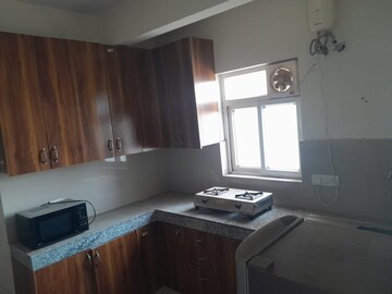Kitchen in 2.5 BHK Builder Floor at Emaar Emerald Estate, Sector 65 – for Rent