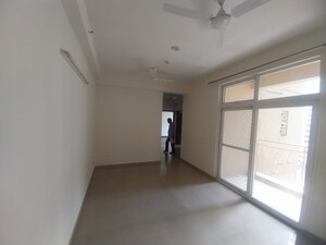 Room in 2 BHK Apartment at Kalkaji – for Rent