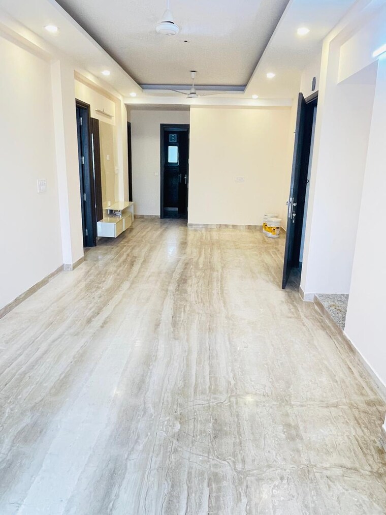 Room, tulip-violet 3 Bedroom 1578 Sq.Ft. Apartment In Sector 69 Gurgaon 9334526