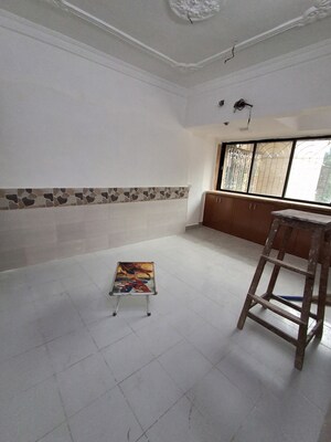 1 BHK Apartment For Rent in Andheri West