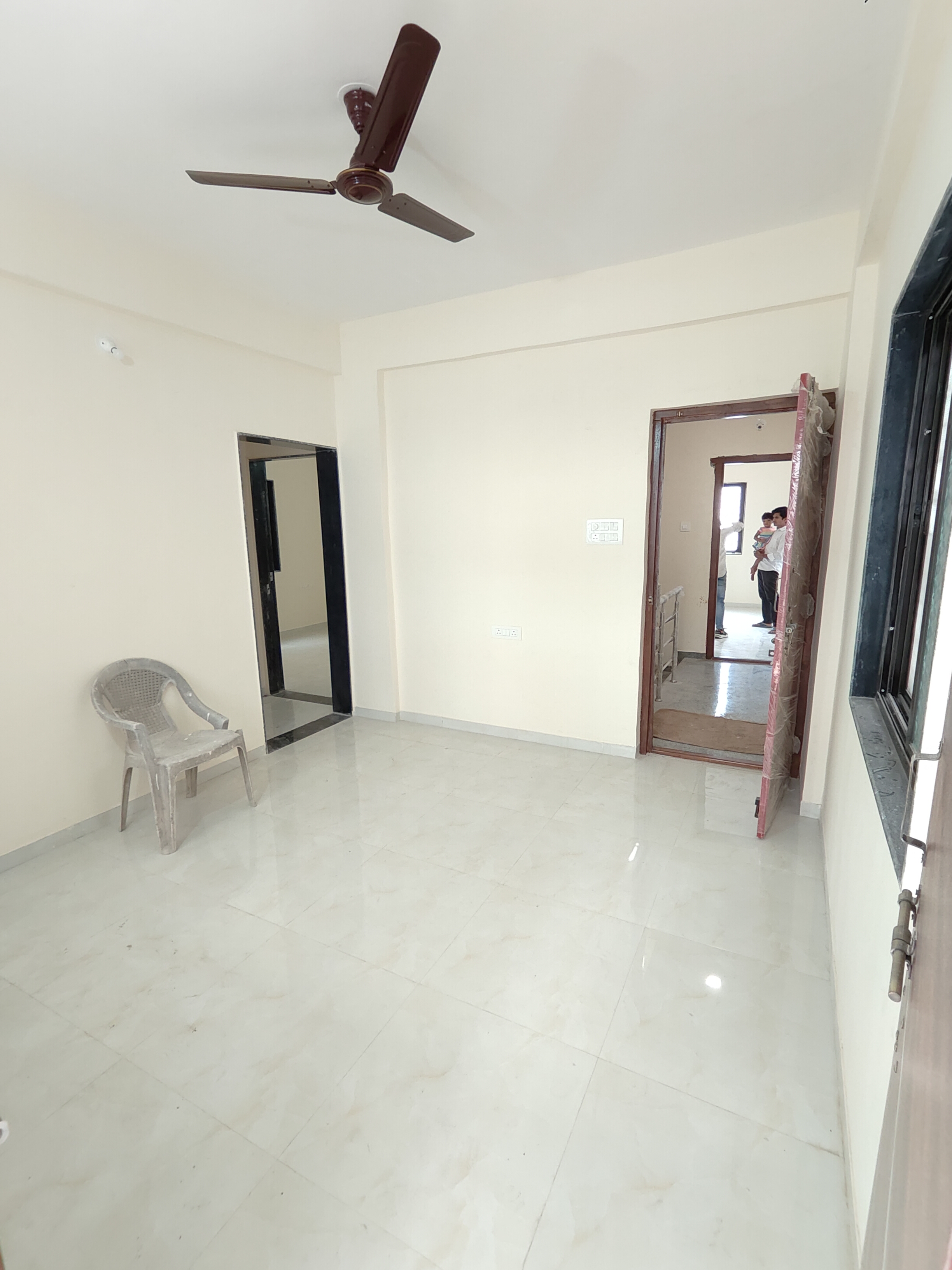 1 BHK + Extra Room Apartment For Rent in Shre Appartment 