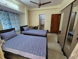 Bedroom in  Pg at Seawoods – for Rent