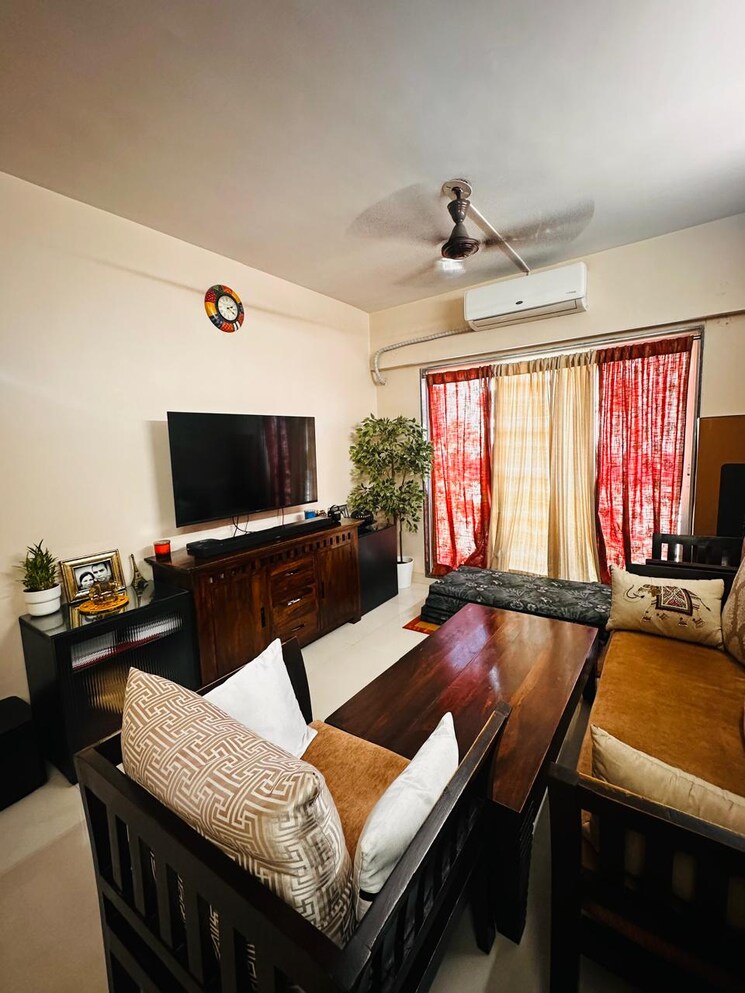 Living Room, veena-serenity 2 Bedroom 750 Sq.Ft. Apartment In Chembur Mumbai 9334715