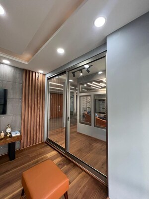 Building Lobby in 3.5 BHK Builder Floor at Central Park Flower Valley Mikasa Plots, Sohna Sector 33 – for Sale