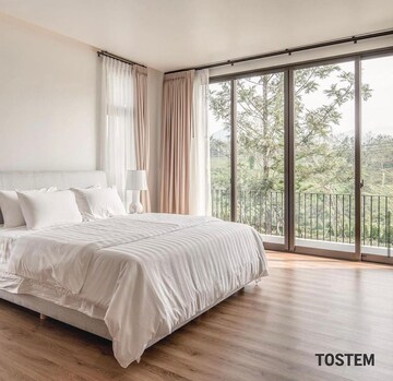 Bedroom in 3.5 BHK Builder Floor at Central Park Flower Valley Mikasa Plots, Sohna Sector 33 – for Sale