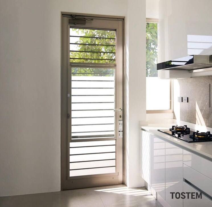 Balcony, central-park-flower-valley-mikasa-plots 3.5 Bedroom 1850 Sq.Ft. Builder Floor In Sohna Sector 33 Gurgaon 9334724