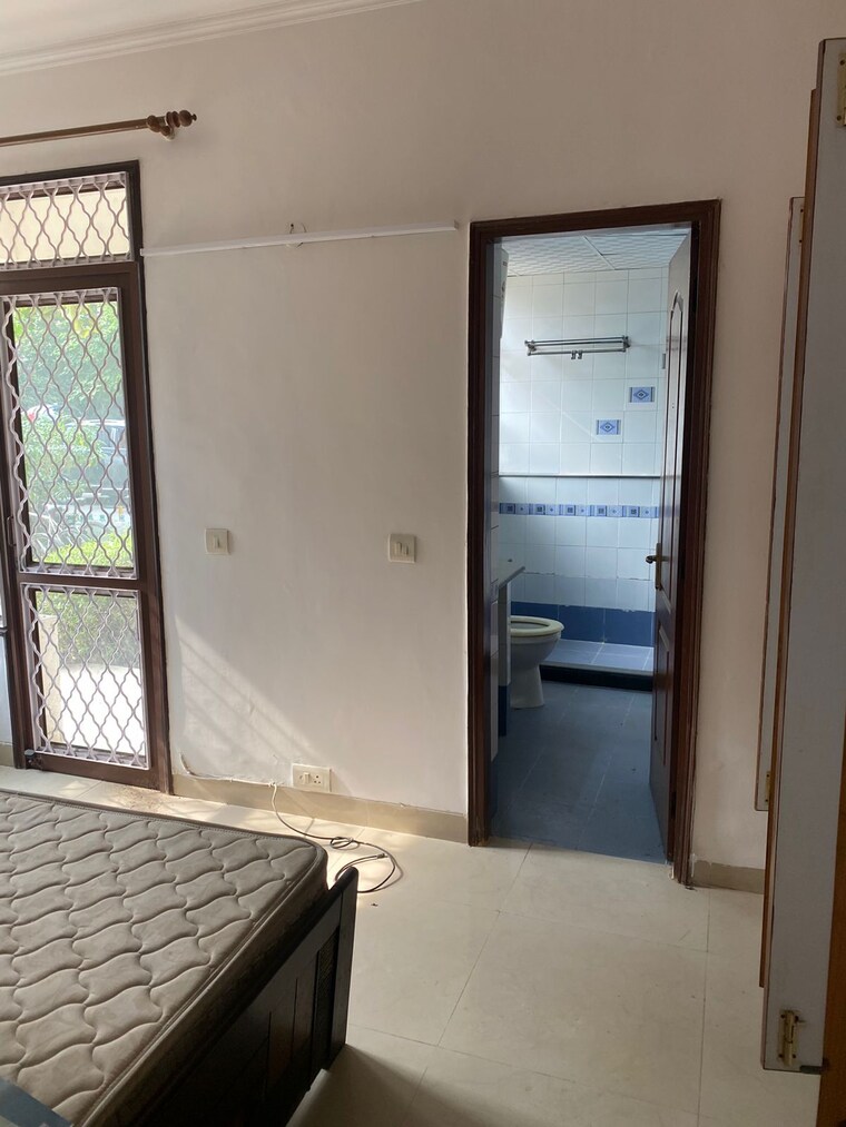 Room, emaar-palm-gardens 3 Bedroom 1850 Sq.Ft. Apartment In Sector 83 Gurgaon 9334780