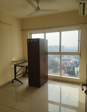 Bedroom in 2 BHK Apartment at LnT Veridian, Powai – for Rent