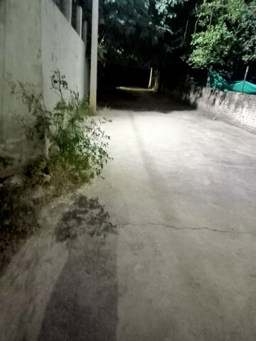  Plot For Sale in Sainik Farm