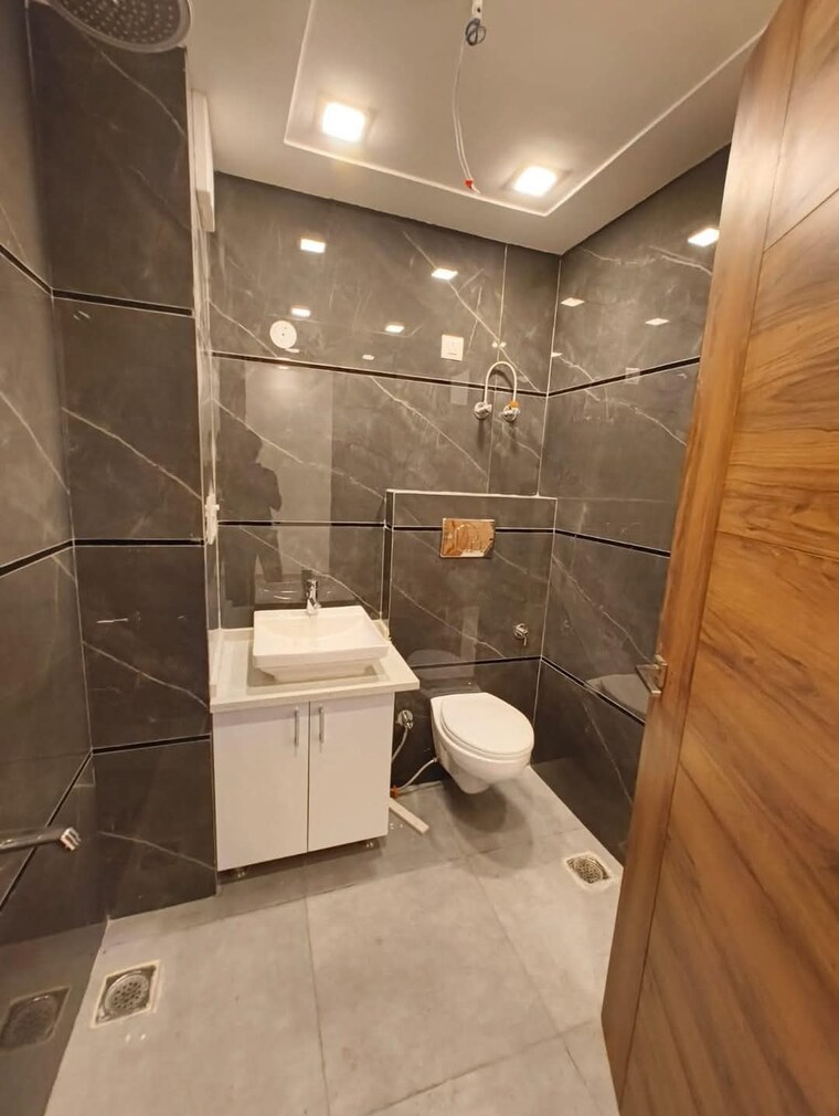 Kitchen, chattarpur 1 Bedroom 650 Sq.Ft. Builder Floor In Chattarpur Delhi 9334827