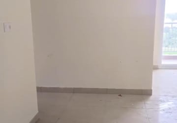 Room in 3 BHK Apartment at TVS Emerald Jardin, Singasandra – for Sale