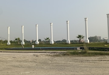 Plot – Garden View at Amrawati IT City, Sultanpur Road - for Sale