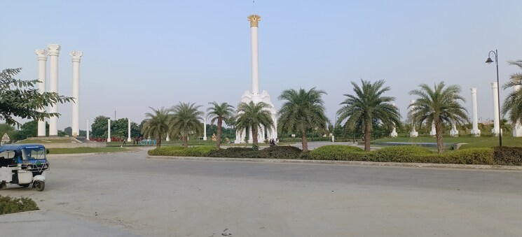 Garden, eiffel-vivassa-estate 4 Bedroom 2945 Sq.Ft. Apartment In Bagiamau Lucknow 9334859