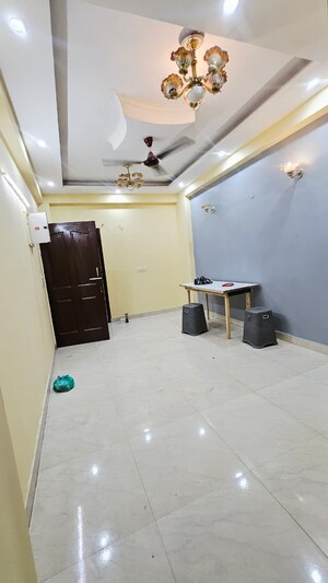 Team Area in 2 BHK Builder Floor at Hindon Vihar, Sector 49 – for Sale