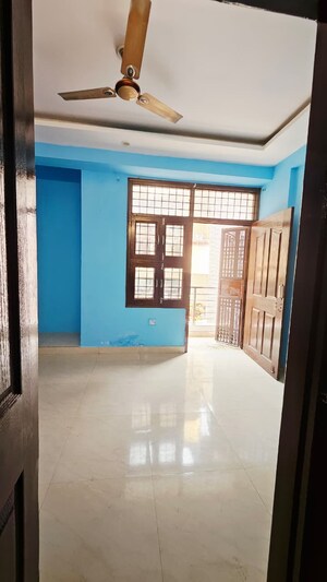 Room in 2 BHK Builder Floor at Hindon Vihar, Sector 49 – for Sale