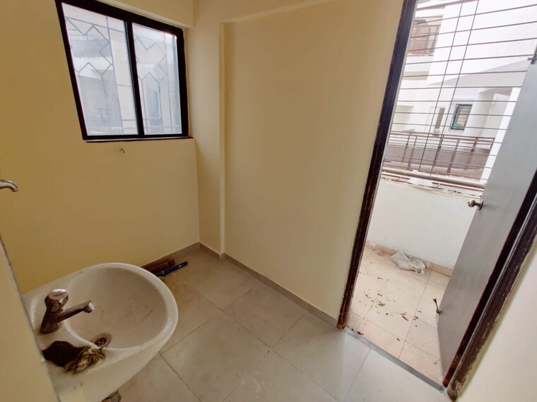 Bathroom, kharadi 2 Bedroom 959 Sq.Ft. Apartment In Kharadi Pune 9334924