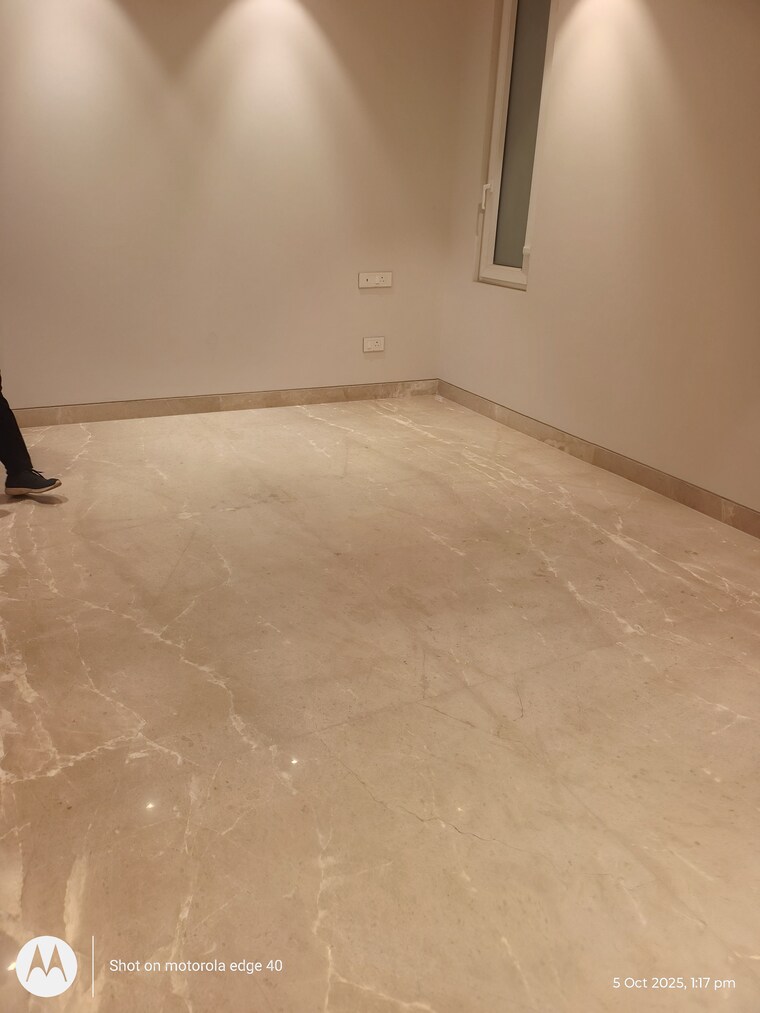 Bathroom, geetanjali enclave 4 Bedroom 340 Sq.Yd. Builder Floor In Geetanjali Enclave Delhi 9334928