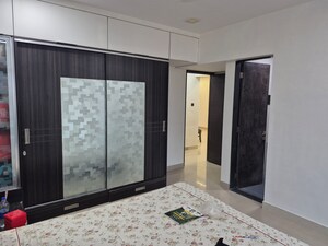 Room in 3 BHK Apartment at Vas Pushp Vinod 2, Borivali West – for Rent