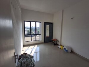 Room in 3 BHK Apartment at Rungta Madgul Antaraa, Diamond Harbour Road – for Rent