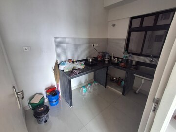 Team Area in 3 BHK Apartment at Rungta Madgul Antaraa, Diamond Harbour Road – for Rent