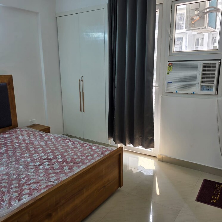 Bedroom, sushant golf city 3 Bedroom 1560 Sq.Ft. Apartment In Sushant Golf City Lucknow 9334959