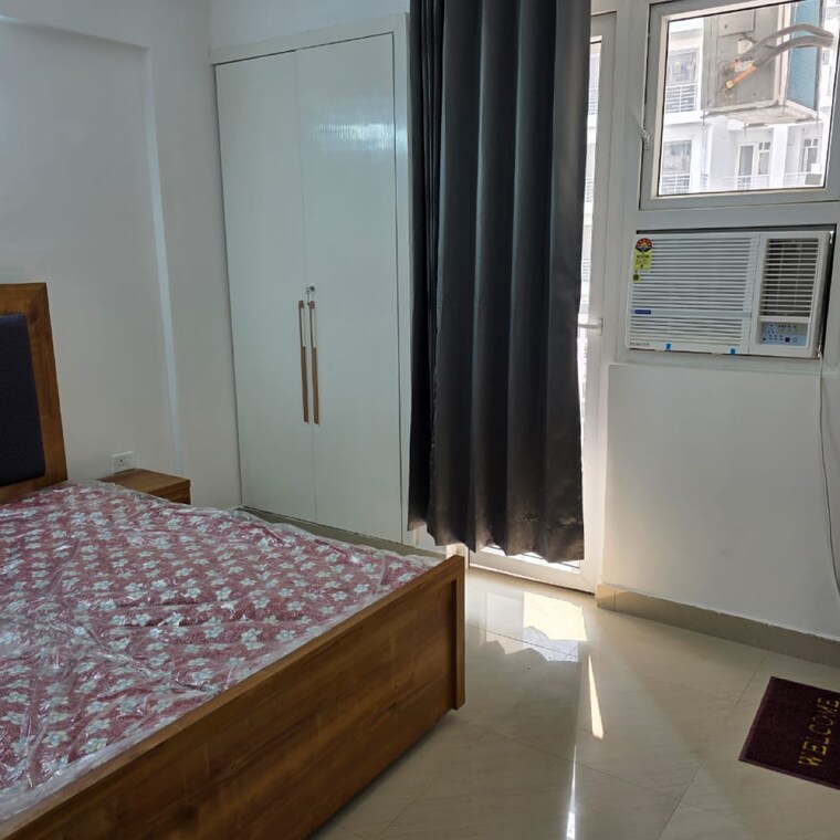 Bedroom, sushant golf city 3 Bedroom 1560 Sq.Ft. Apartment In Sushant Golf City Lucknow 9334959