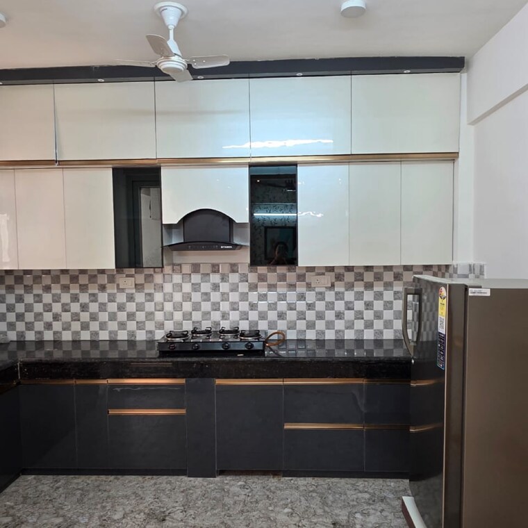 Kitchen, sushant golf city 3 Bedroom 1560 Sq.Ft. Apartment In Sushant Golf City Lucknow 9334959