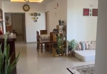 Living Room in 2 BHK Apartment at Sector 24 – for Rent