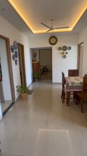 2 BHK Apartment For Rent in Sector 24