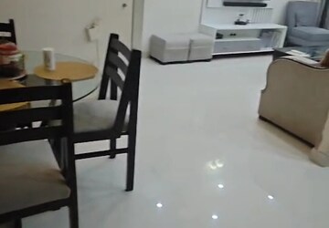 Living Room in 2 BHK Apartment at Sector 24 – for Rent