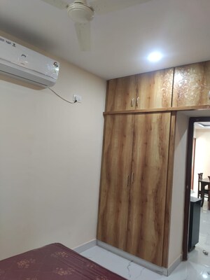 Furnished Amenities in 2 BHK Apartment at Kondapur – for Rent